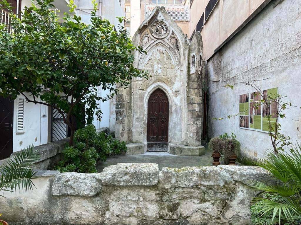 Suite Cavour Luxury Home Tarento Exterior foto